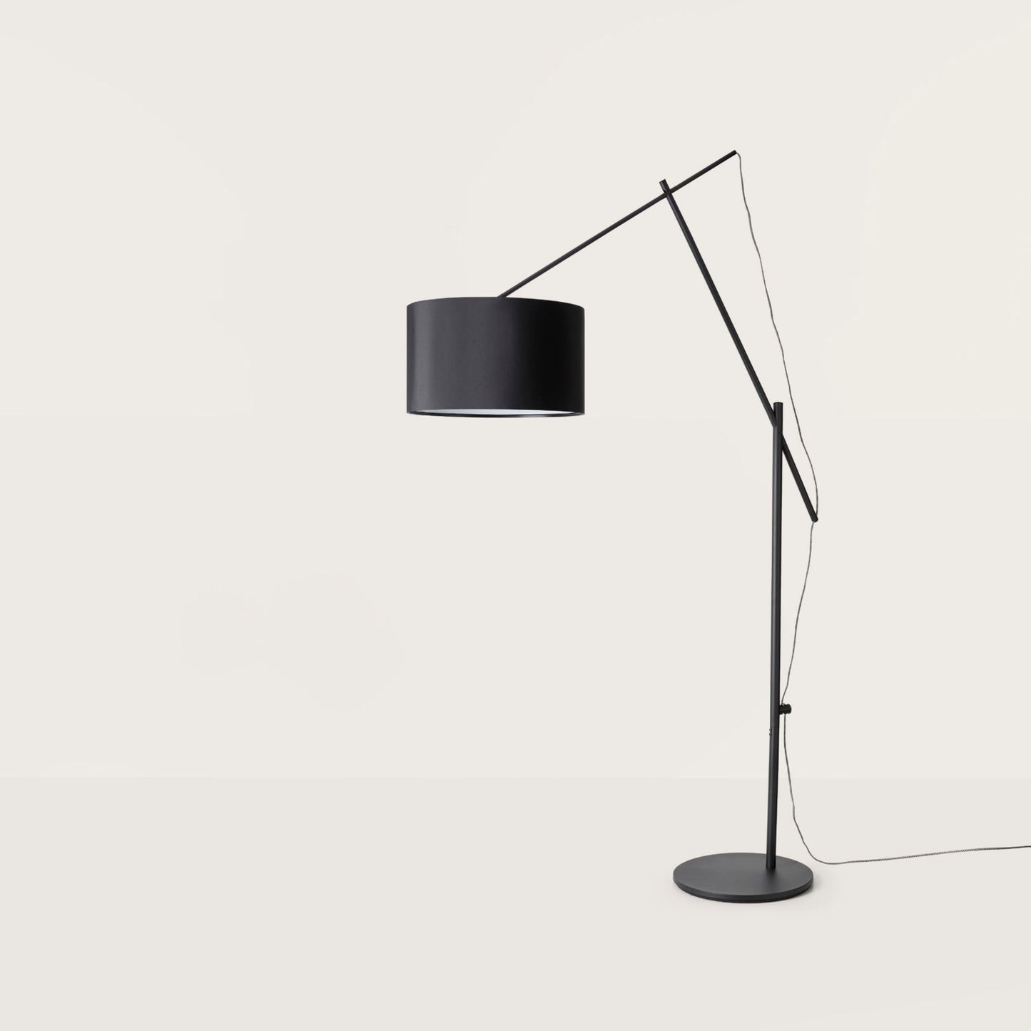 Ario floor lamp - Ideal Furniture ES