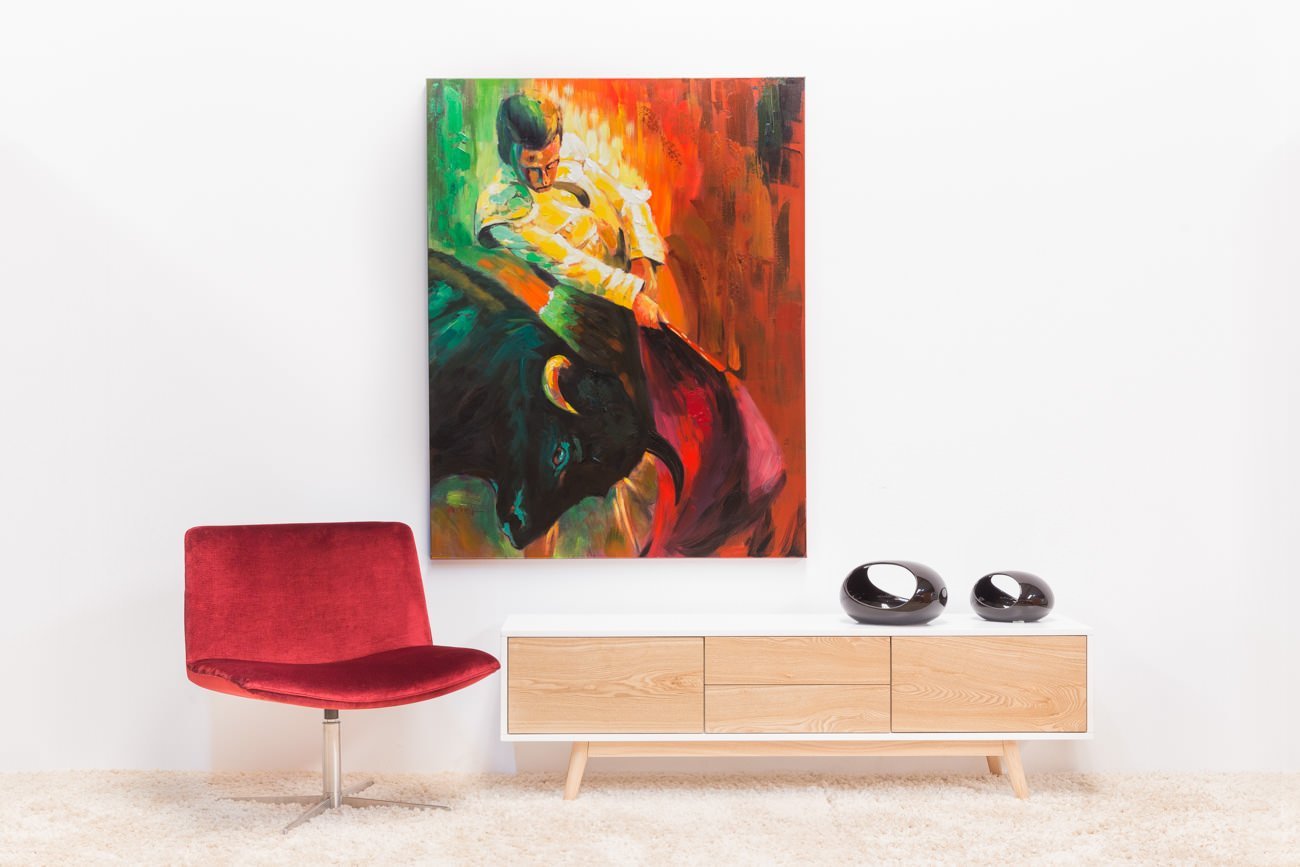 Bullfighther Portrait - Ideal Furniture ES