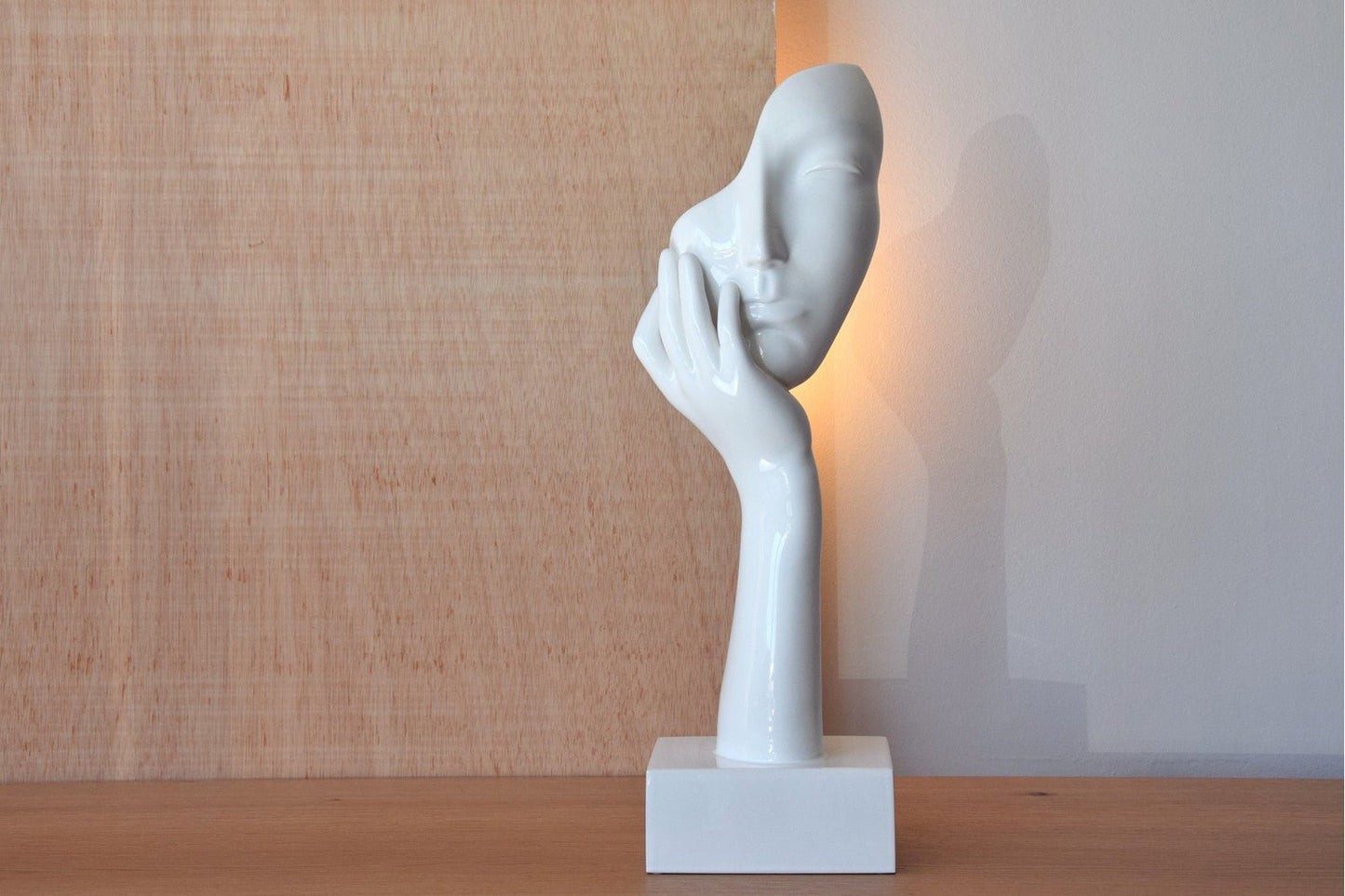 Femenine Face - Ideal Furniture ES