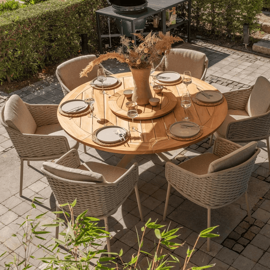Outdoor Living: Creating the Perfect Patio or Terrace - Ideal Furniture ES