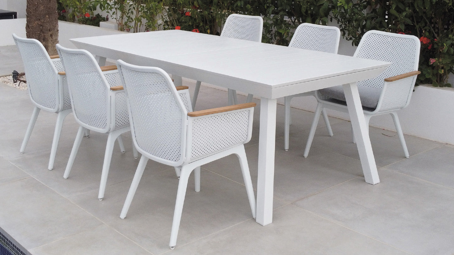 Madagascar-Bali Dining Set