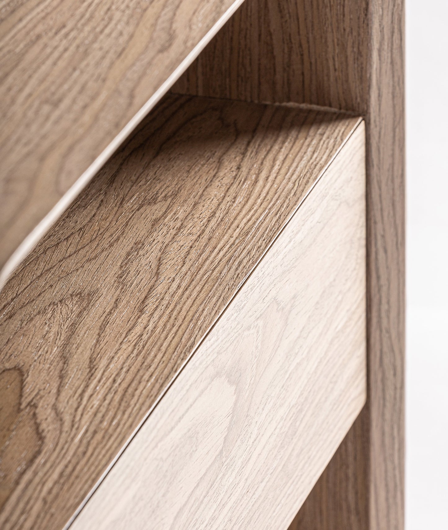 Lira bedside table - Ideal Furniture ES