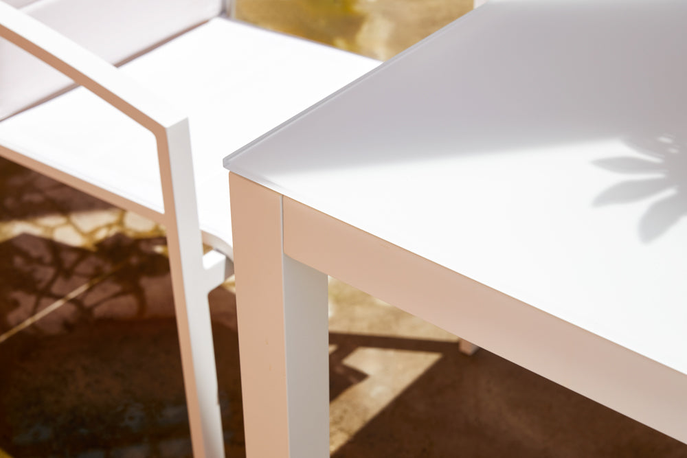 Adin Table