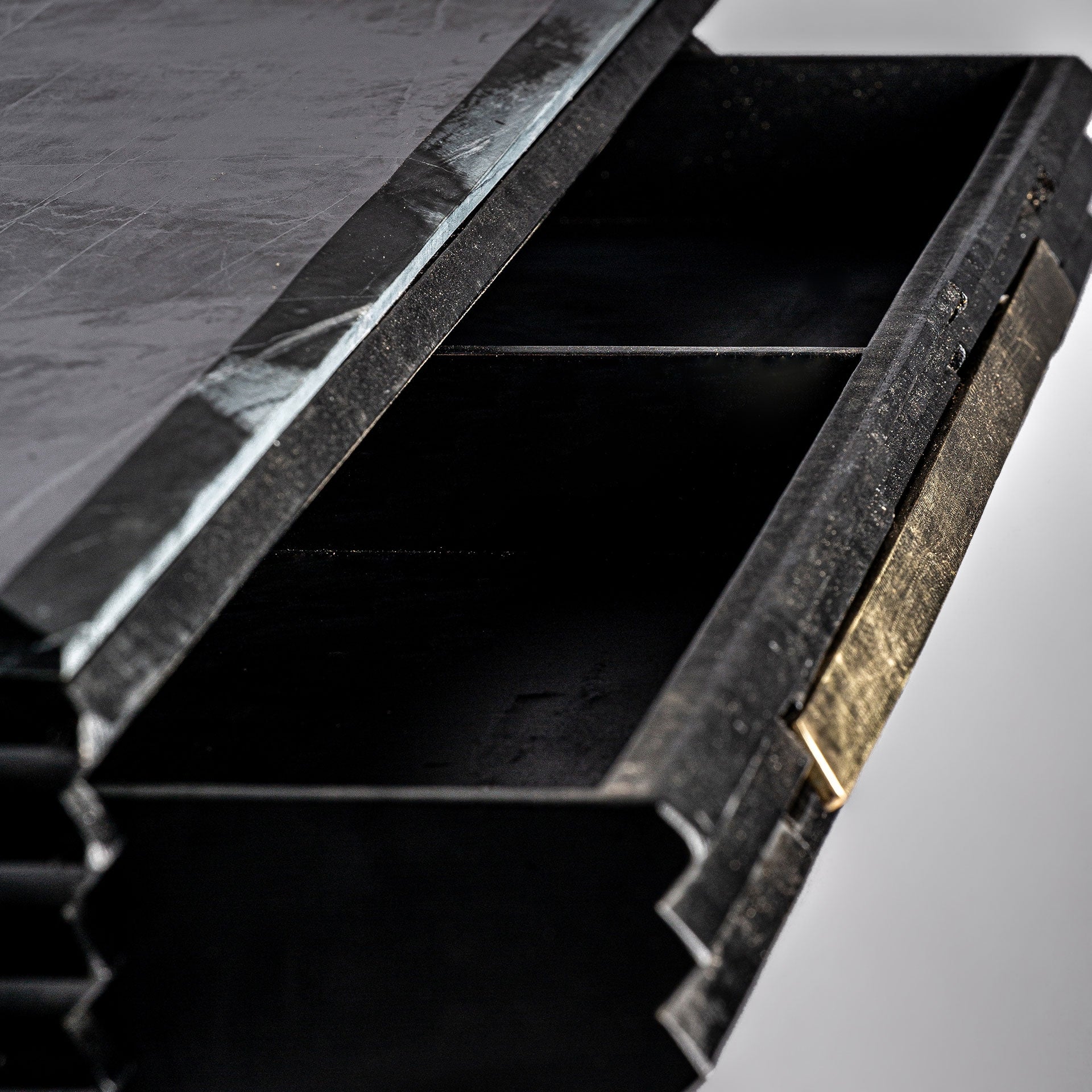 Plisse Desk - Ideal Furniture ES