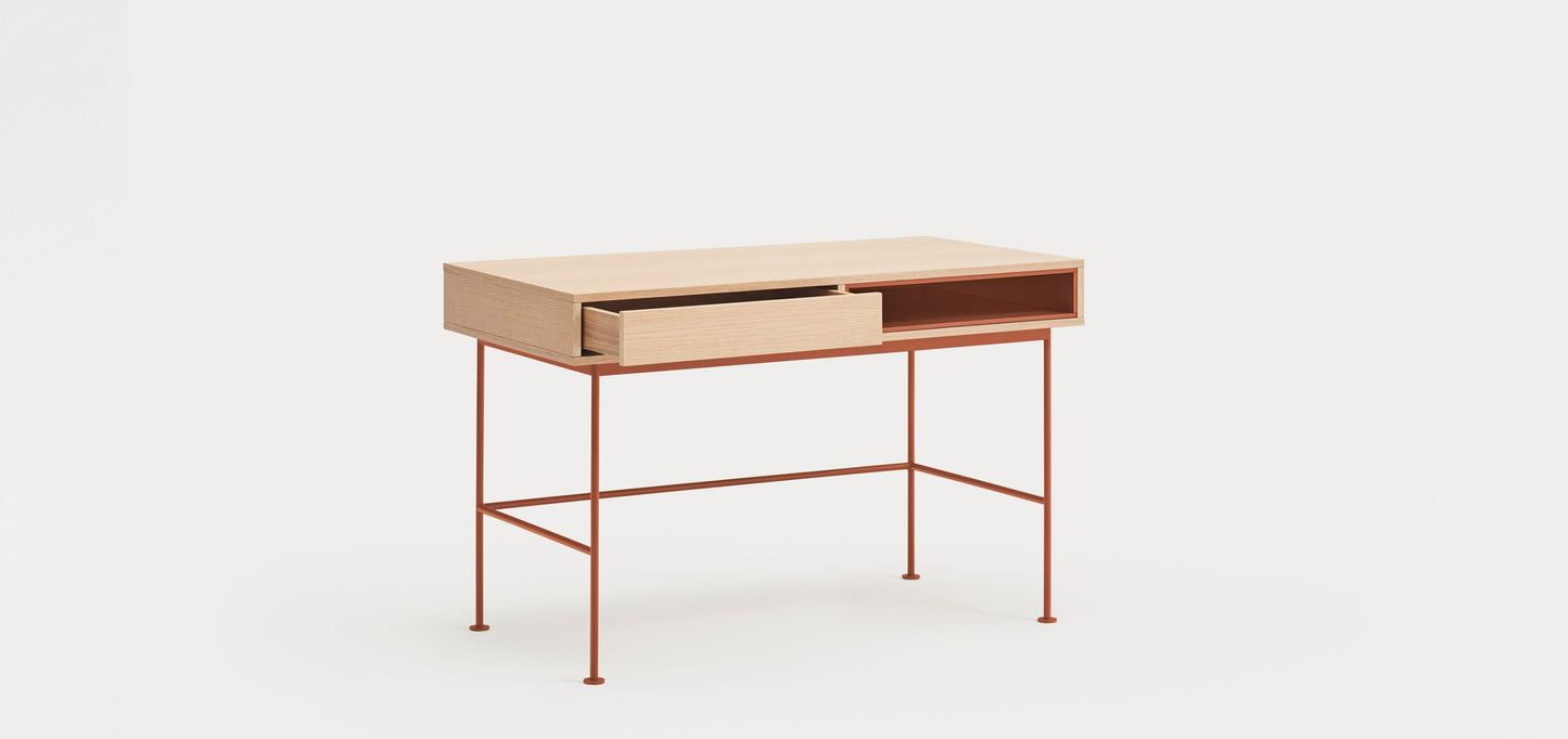 Yoko desk